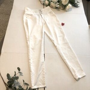 Refuge High Rise White Skinny Jeans